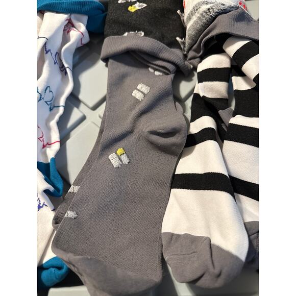 4 Pairs of Compression Socks SzL/XL - Picture 3 of 6